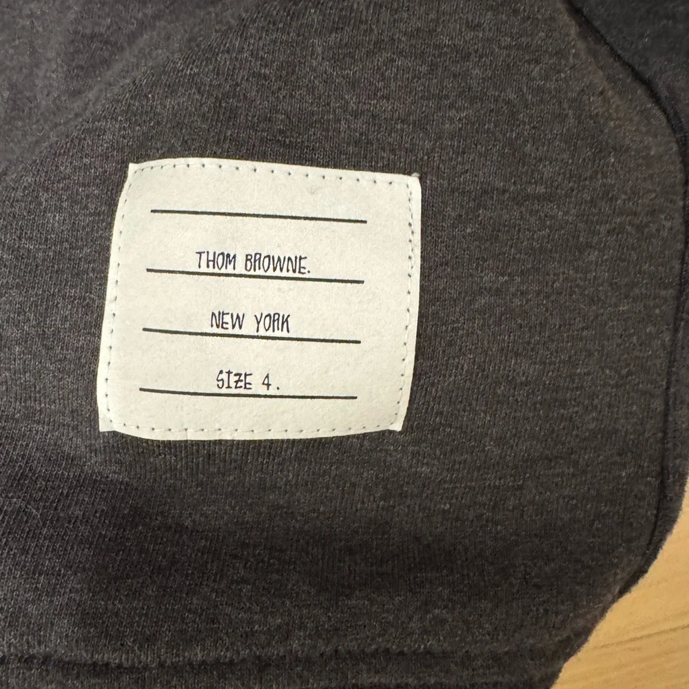 Vintage 2000’s Four striped Sleeve Thome Browne Charcoal Crewneck Sweatshirt - Picture 3 of 8